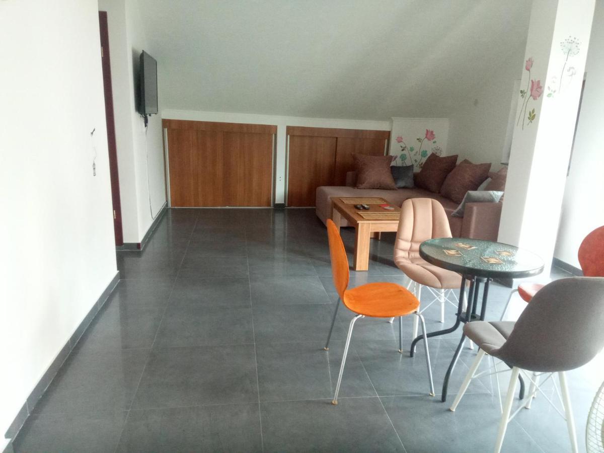 فندق Yard House Trpejca أوهغيد المظهر الخارجي الصورة