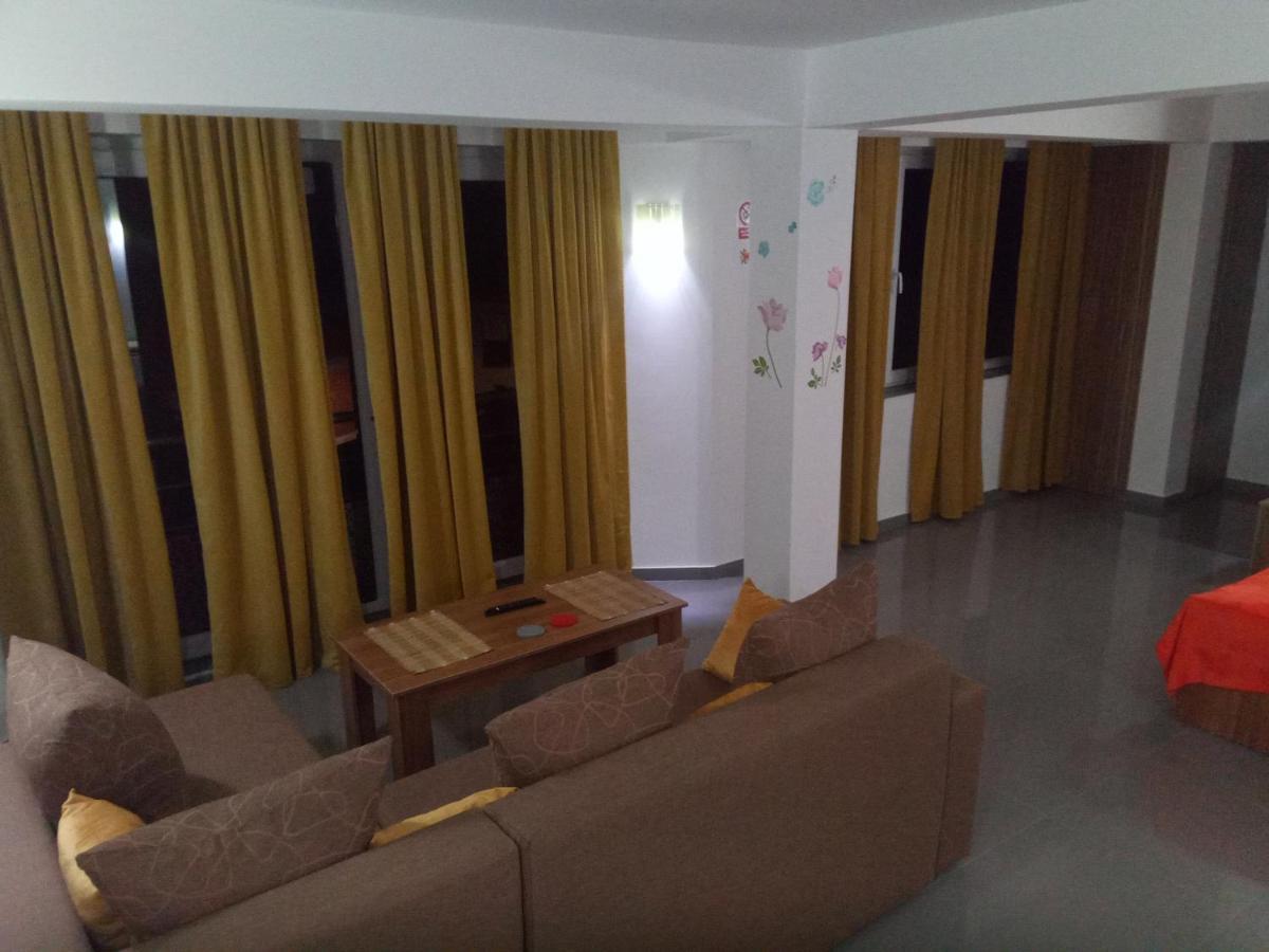 فندق Yard House Trpejca أوهغيد المظهر الخارجي الصورة