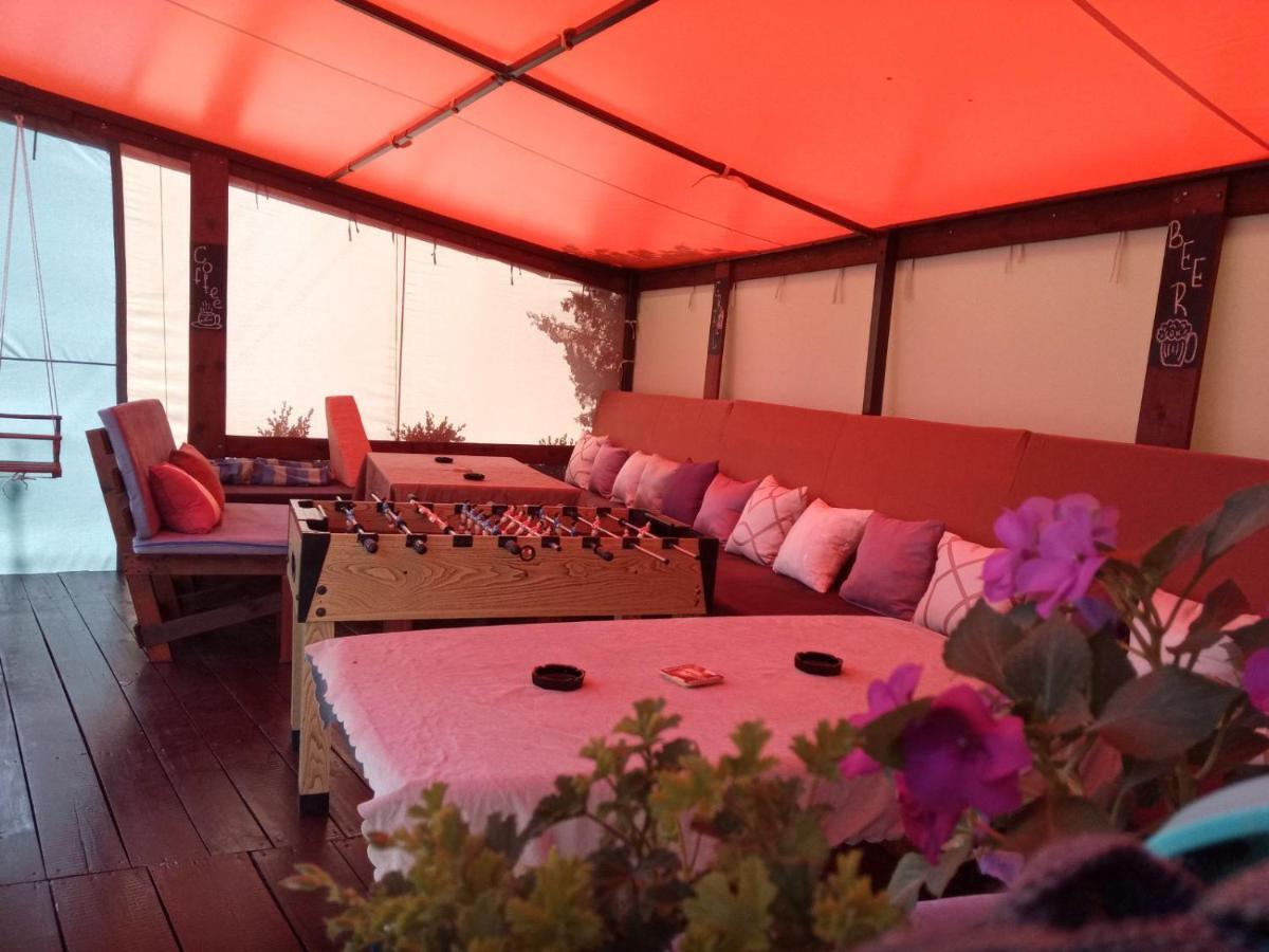 فندق Yard House Trpejca أوهغيد المظهر الخارجي الصورة